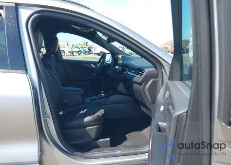 2024 Ford Escape St-Line from USA, damaged, VIN 1FMCU0MZ1RUB19655